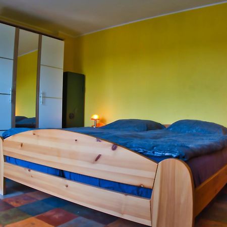 Ferienwohnung-M8 Im Schoenen Werratal Jestadt الغرفة الصورة